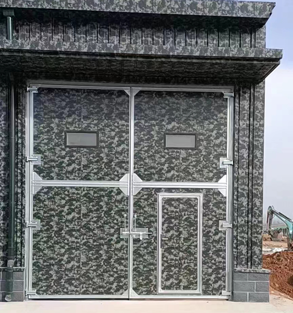 安康工业平开门