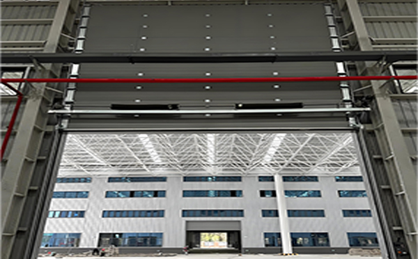 安康工业提升门