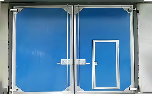 安康工业平开门