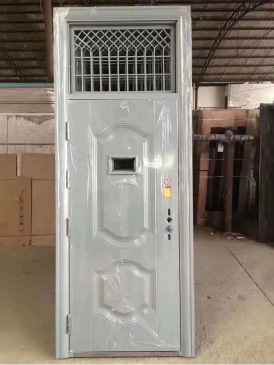 安康学校教室门