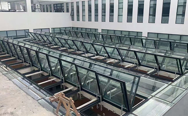 百安科技有限公司近期安康排烟窗项目案例分享 百安科技有限公司近期安康排烟窗项目案例分享