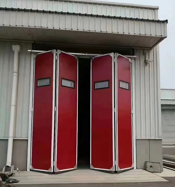 安康工业折叠门在大型装配车间出入口的应用实例