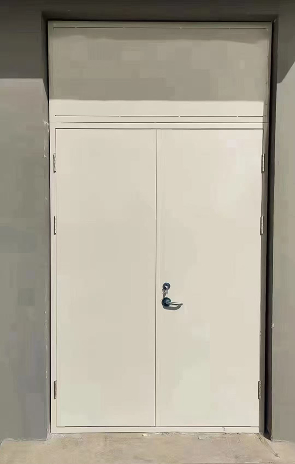 展览馆项目完成大跨度安康防火门安装